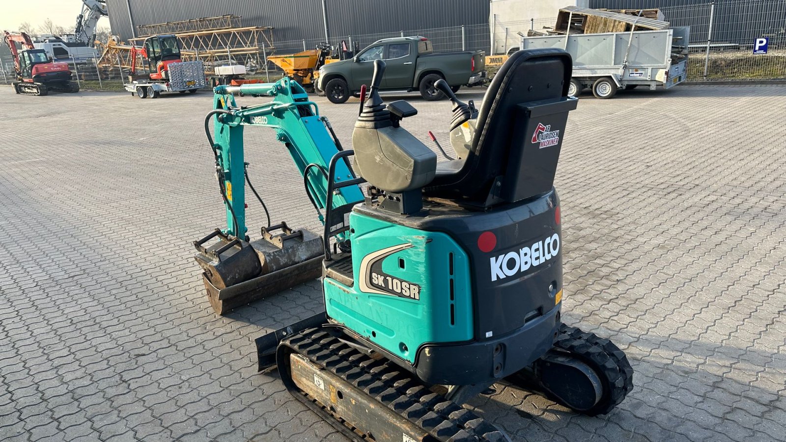 Bagger от тип Kobelco SK10SR, Gebrauchtmaschine в Rønnede (Снимка 3)