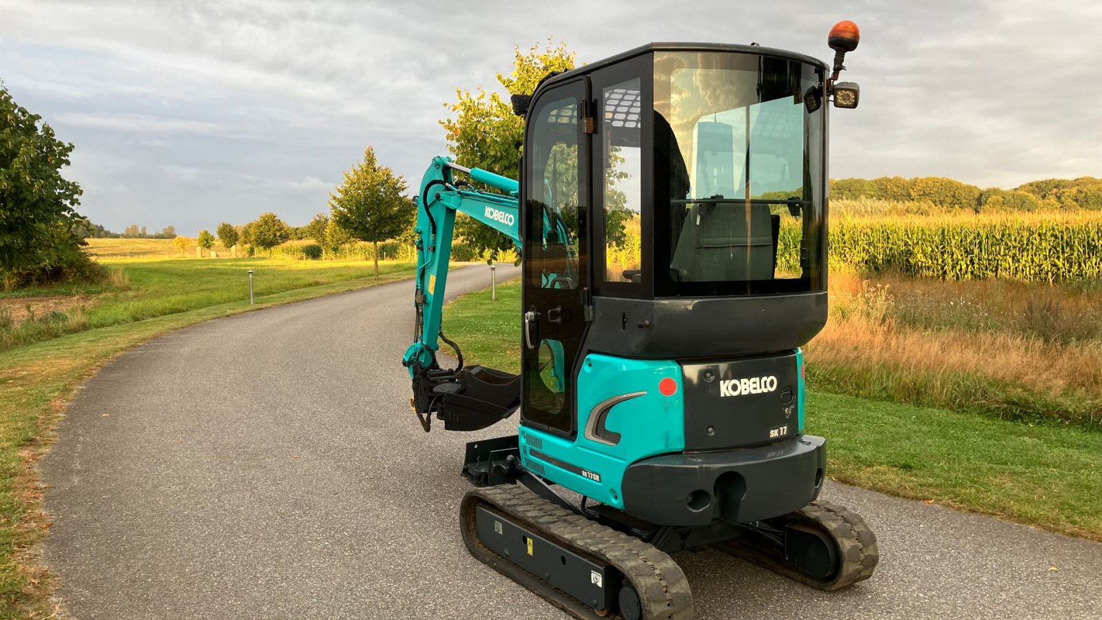 Bagger of the type Kobelco SK17 SR Kobelco, Gebrauchtmaschine in Horsens (Picture 3)