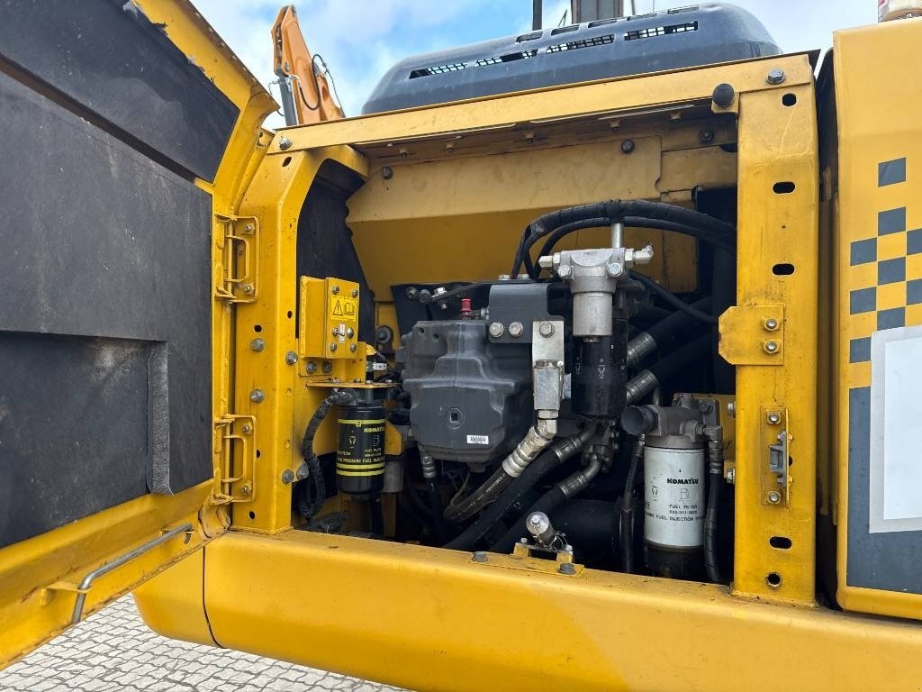 Bagger typu Komatsu HB215LC-1, Gebrauchtmaschine v Vojens (Obrázek 15)