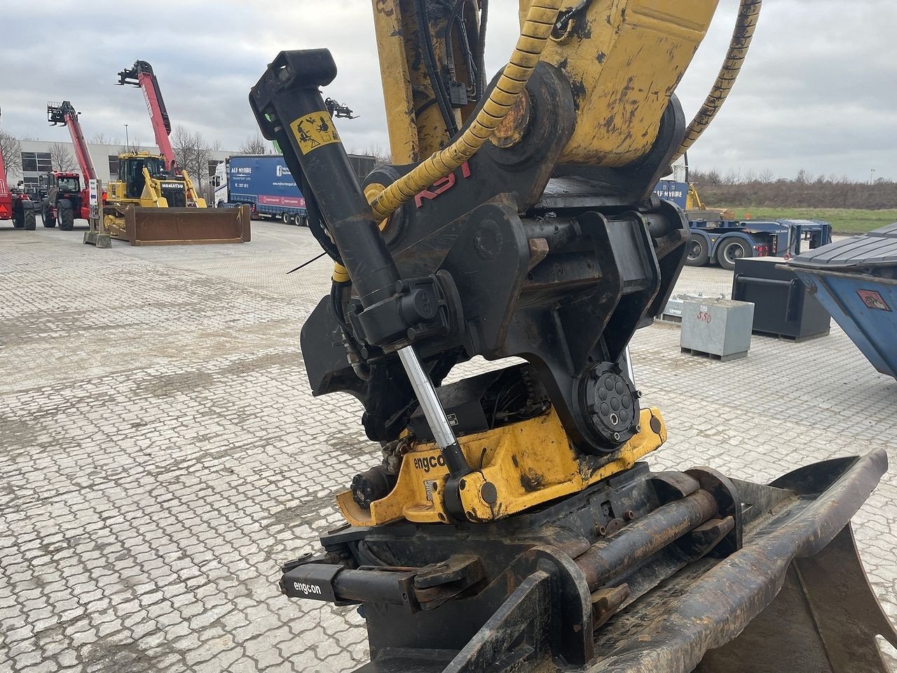 Bagger of the type Komatsu HB365LC-3EO, Gebrauchtmaschine in Skive (Picture 10)