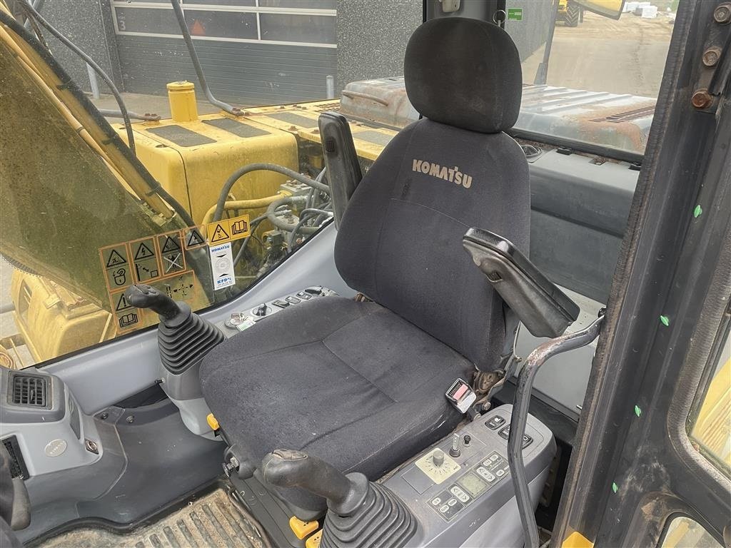 Bagger des Typs Komatsu PC 130-7K, Gebrauchtmaschine in Roslev (Bild 17)