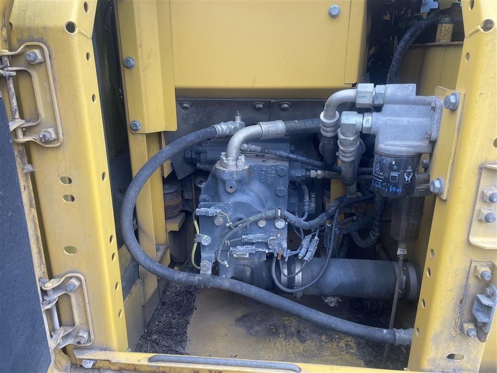 Bagger des Typs Komatsu PC 130-7K, Gebrauchtmaschine in Roslev (Bild 12)