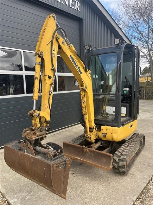 Bagger of the type Komatsu PC 16R-3, Gebrauchtmaschine in Føvling (Picture 3)