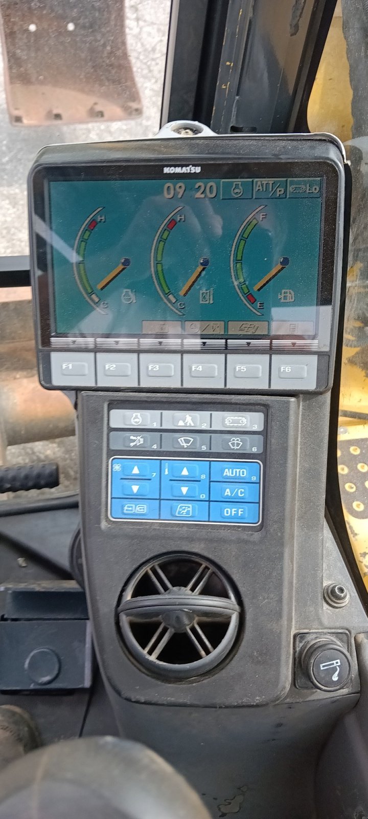 Bagger des Typs Komatsu PC 88 MR, Gebrauchtmaschine in Haidmühle (Bild 2)