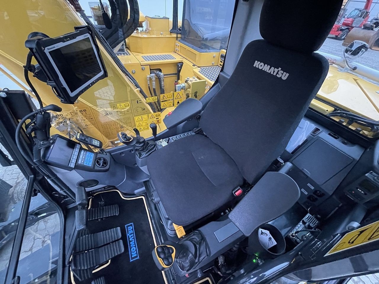 Bagger of the type Komatsu PC138US-11EO, Gebrauchtmaschine in Skive (Picture 3)