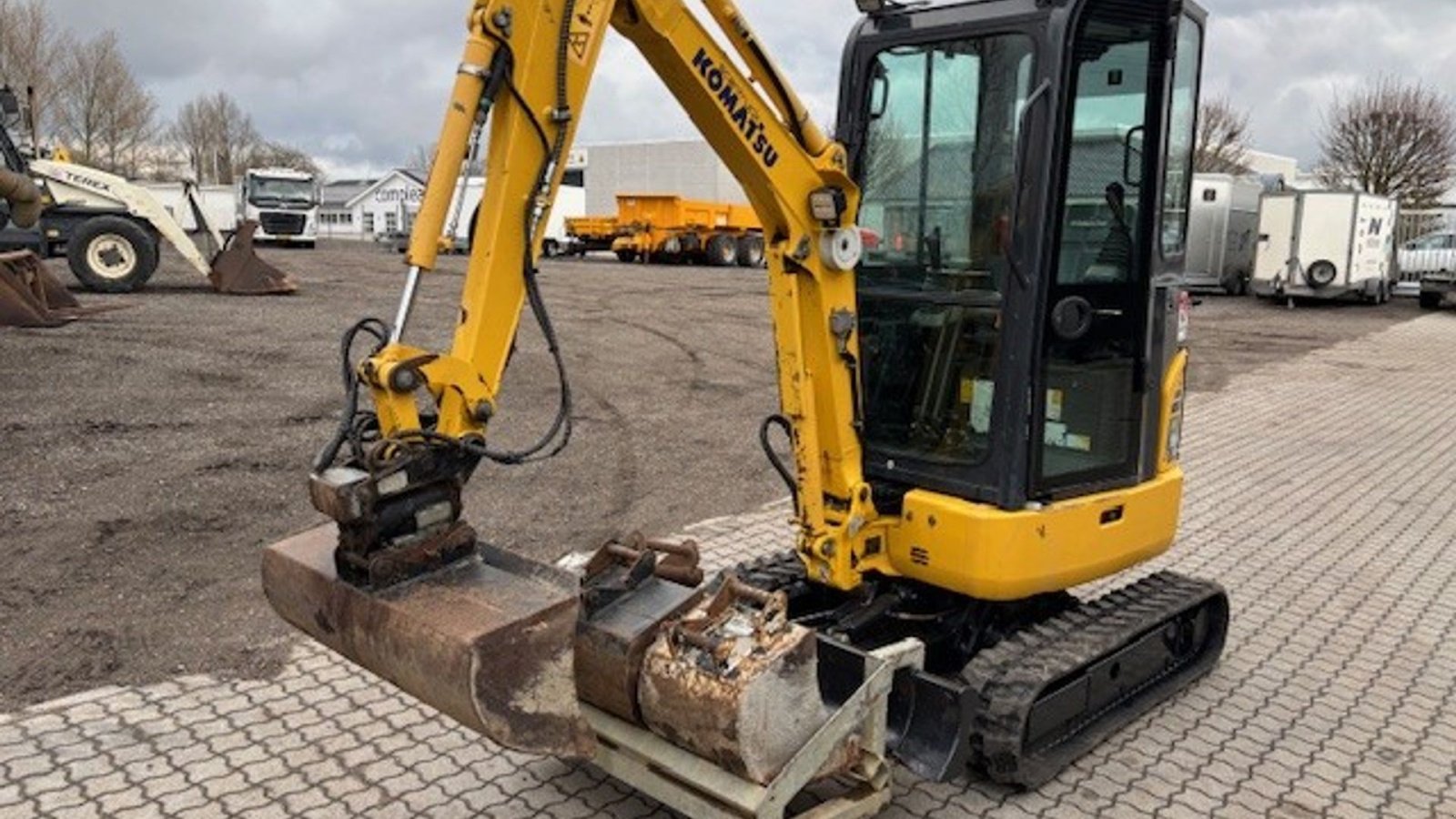 Bagger des Typs Komatsu PC16R-3HS, Gebrauchtmaschine in Nørresundby (Bild 7)