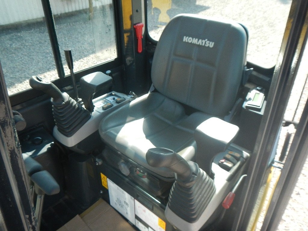 Bagger of the type Komatsu PC16R-3HS, Gebrauchtmaschine in Aabenraa (Picture 14)
