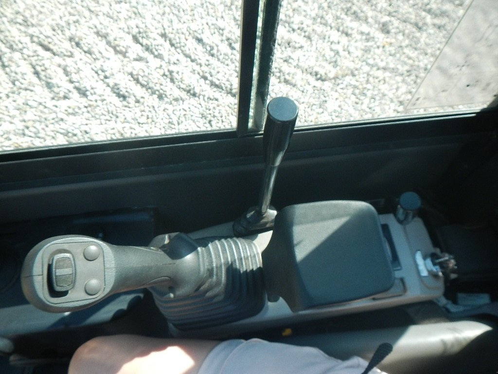 Bagger of the type Komatsu PC16R-3HS, Gebrauchtmaschine in Aabenraa (Picture 16)