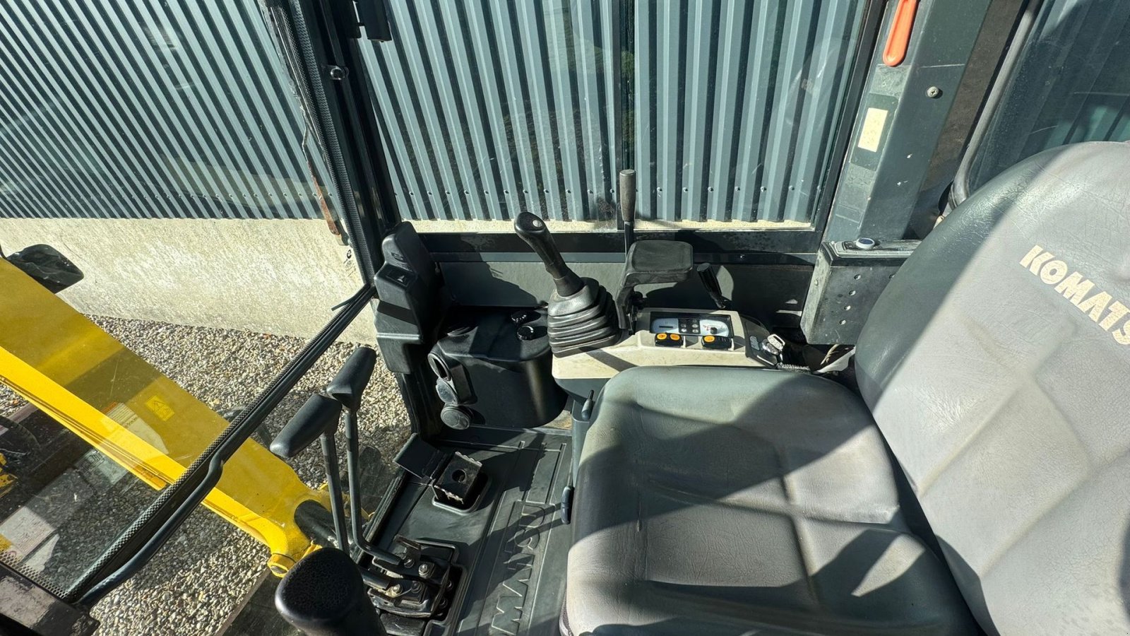 Bagger typu Komatsu PC16R-3HS, Gebrauchtmaschine v Nykøbing Mors (Obrázek 6)