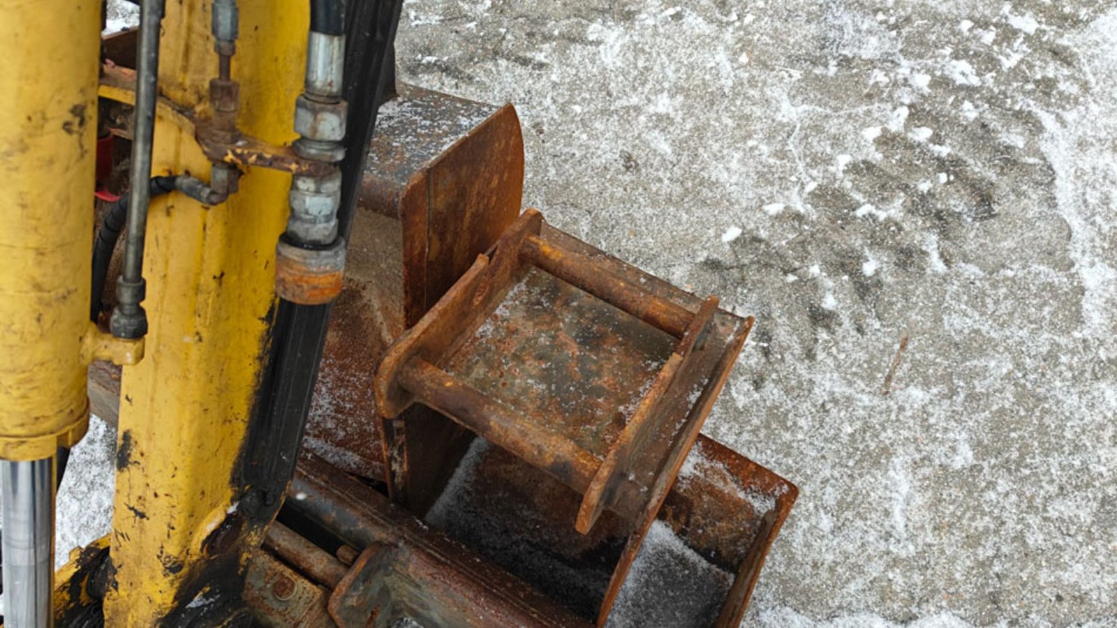 Bagger del tipo Komatsu PC16RHS, Gebrauchtmaschine In Vrå (Immagine 8)