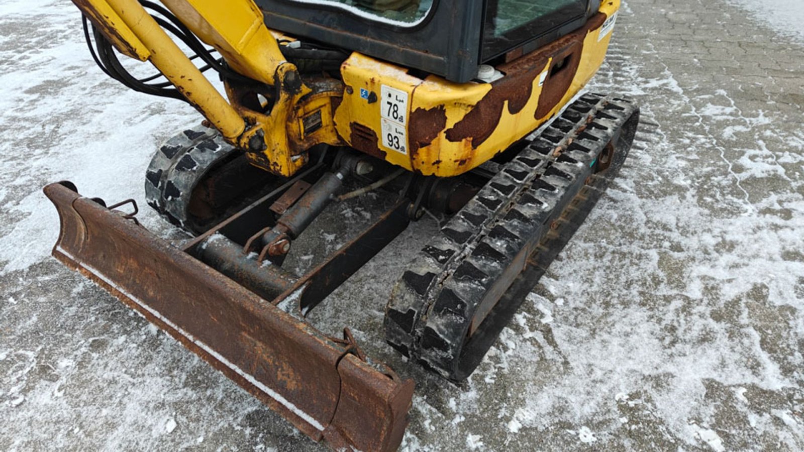 Bagger del tipo Komatsu PC16RHS, Gebrauchtmaschine In Vrå (Immagine 10)