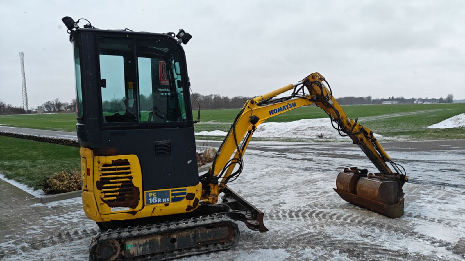 Bagger del tipo Komatsu PC16RHS, Gebrauchtmaschine In Vrå (Immagine 3)