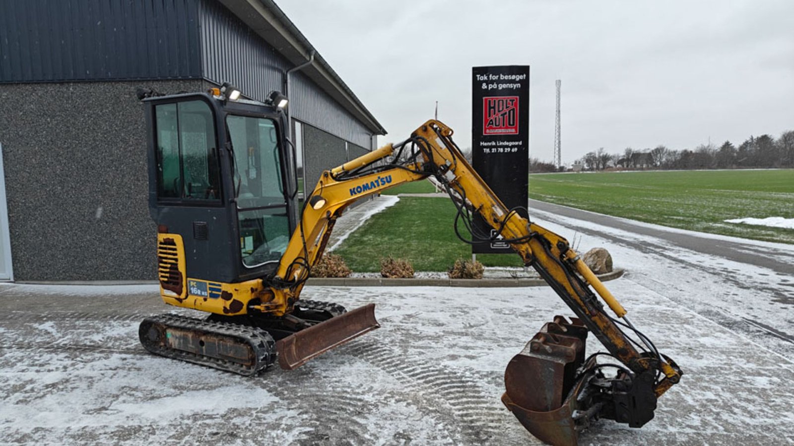 Bagger del tipo Komatsu PC16RHS, Gebrauchtmaschine In Vrå (Immagine 1)