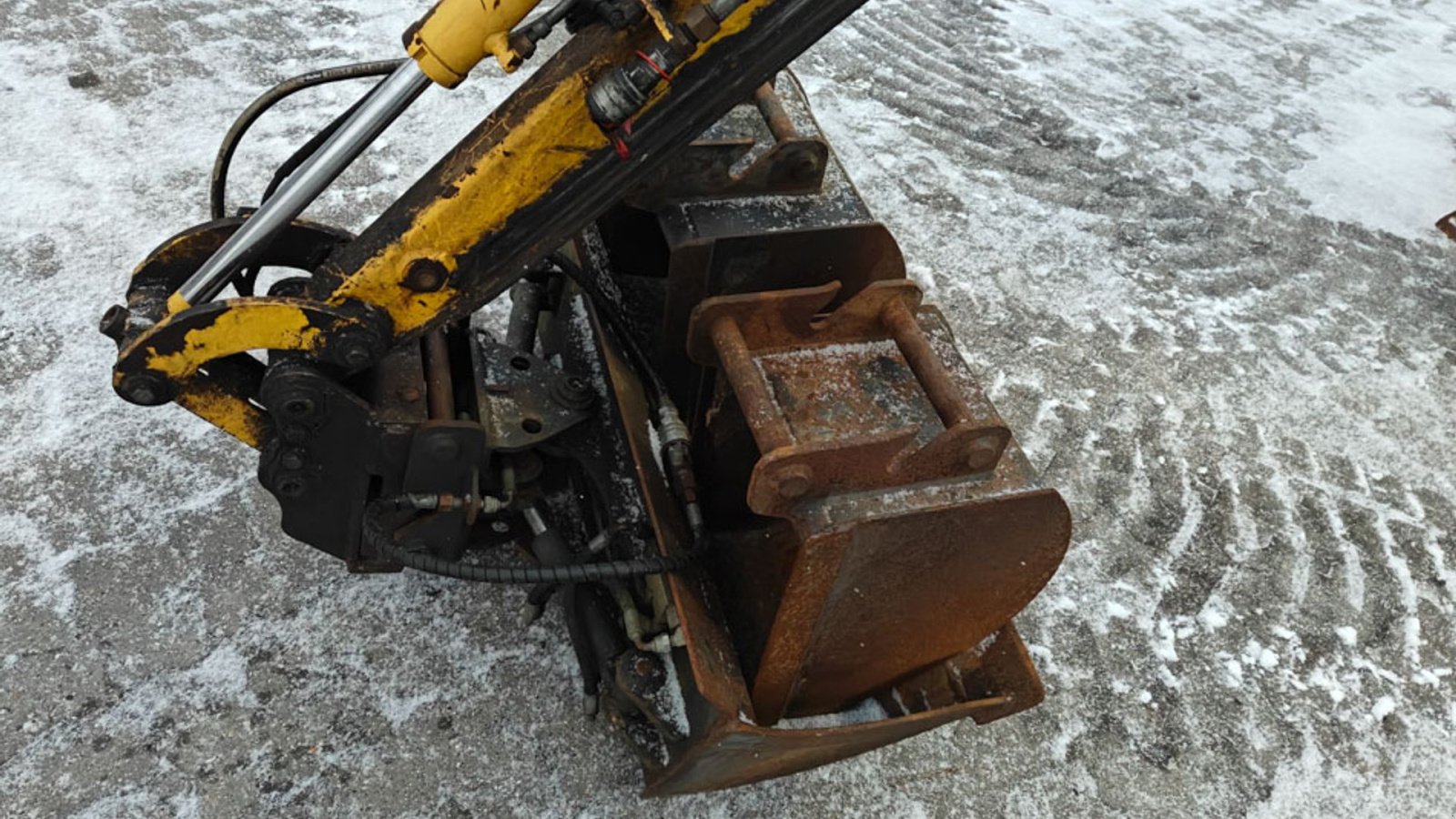 Bagger del tipo Komatsu PC16RHS, Gebrauchtmaschine In Vrå (Immagine 9)