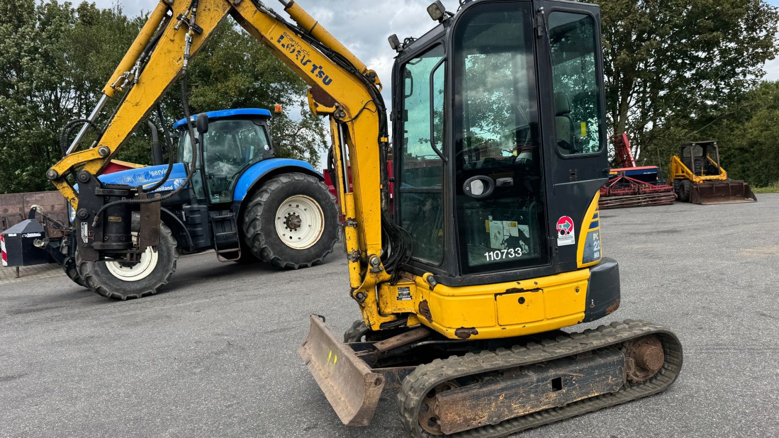 Bagger des Typs Komatsu PC22MR3 MED TILT OG 3 SKOVLE, Gebrauchtmaschine in Nørager (Bild 2)
