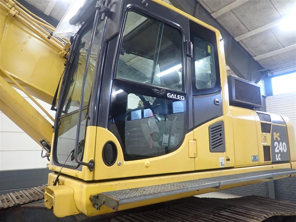 Bagger a típus Komatsu PC240 LC-8 1000 timer. siden ny undervogn, Gebrauchtmaschine ekkor: Haderup (Kép 12)