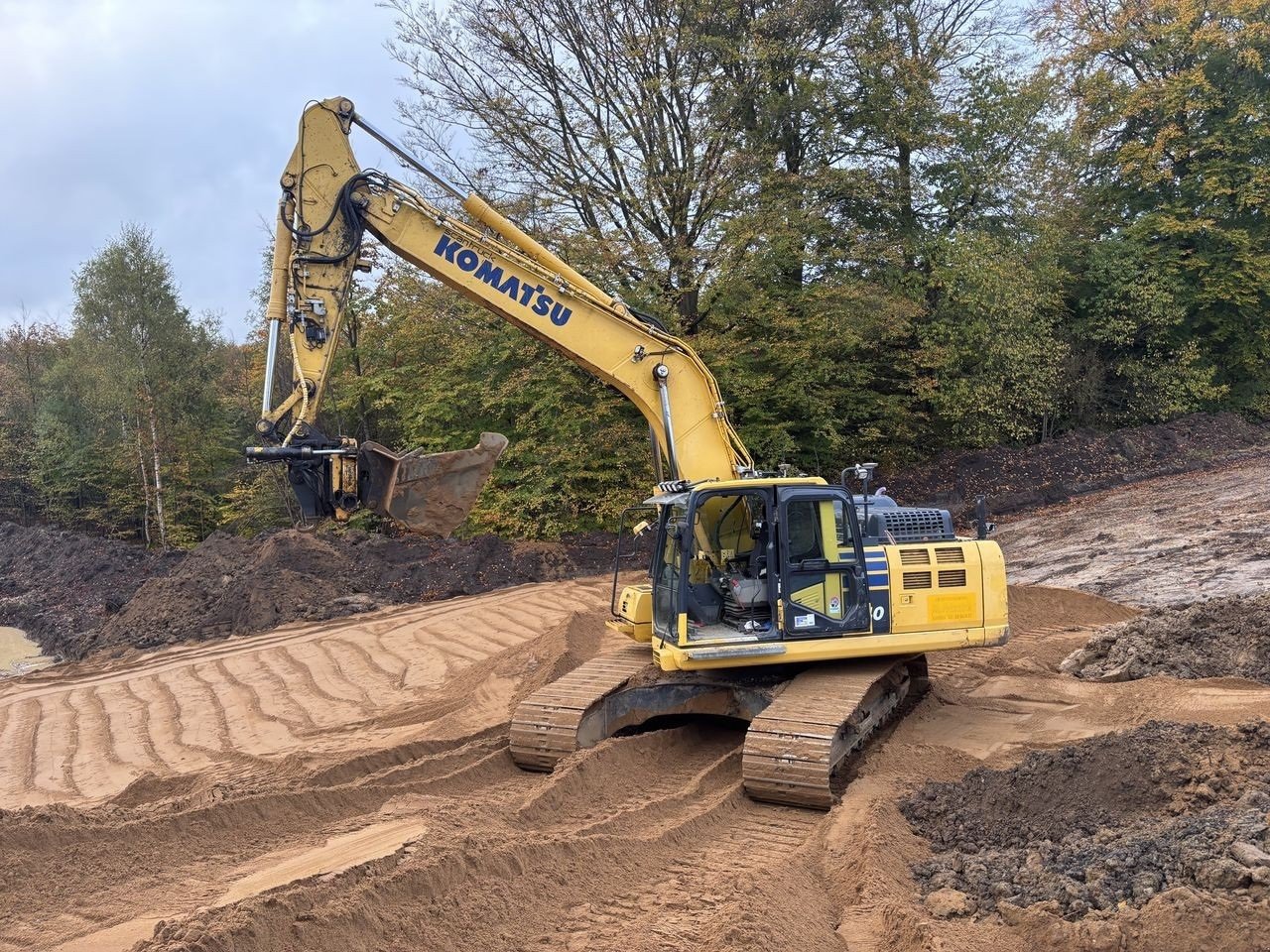 Bagger Türe ait Komatsu PC240LC-11, Gebrauchtmaschine içinde Skive (resim 1)