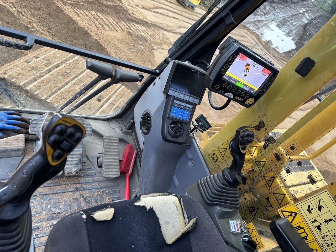 Bagger Türe ait Komatsu PC240LC-11, Gebrauchtmaschine içinde Skive (resim 3)