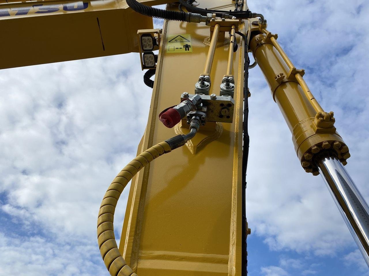 Bagger of the type Komatsu PC240LC-11EO, Gebrauchtmaschine in Skive (Picture 12)