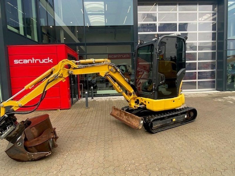 Bagger des Typs Komatsu PC24MR-5, Gebrauchtmaschine in Skive (Bild 1)