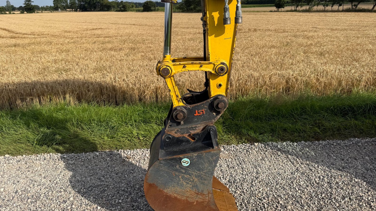 Bagger of the type Komatsu PC88MR-10, Gebrauchtmaschine in Rødding (Picture 8)
