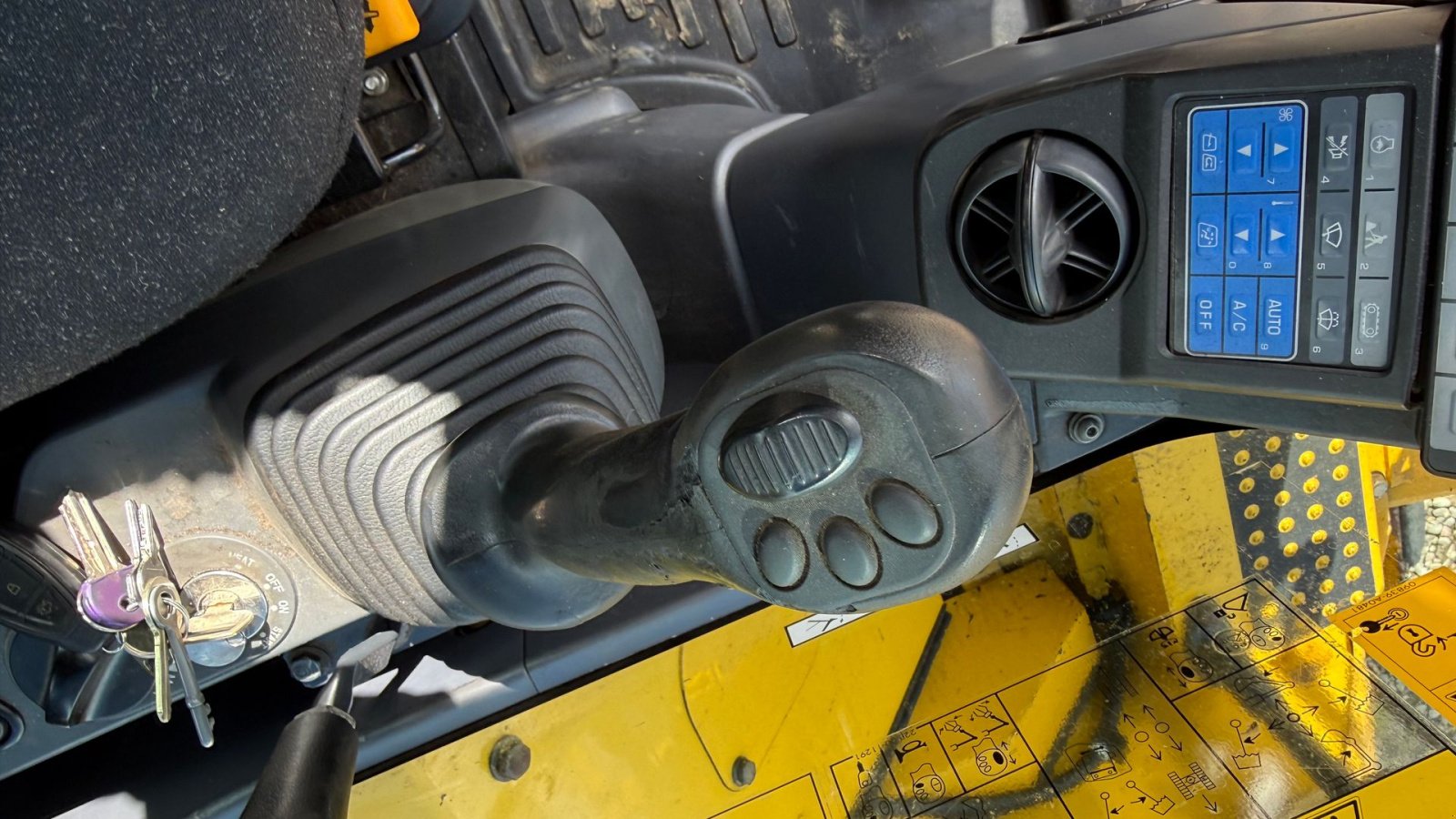 Bagger del tipo Komatsu PC88MR-10, Gebrauchtmaschine en Rødding (Imagen 11)
