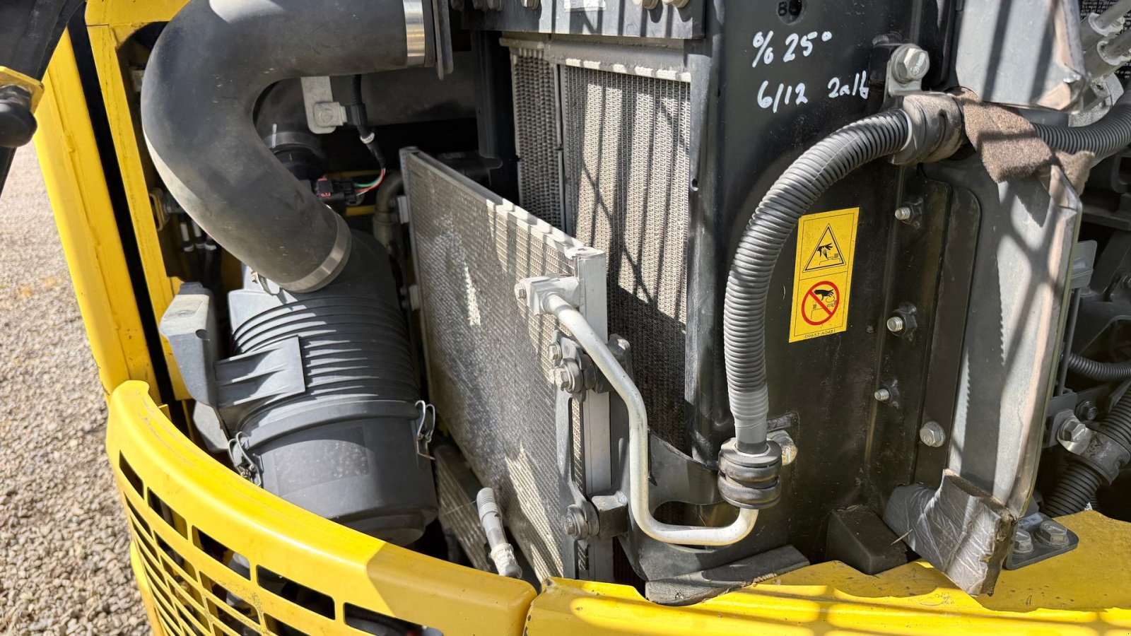 Bagger del tipo Komatsu PC88MR-10, Gebrauchtmaschine en Rødding (Imagen 9)