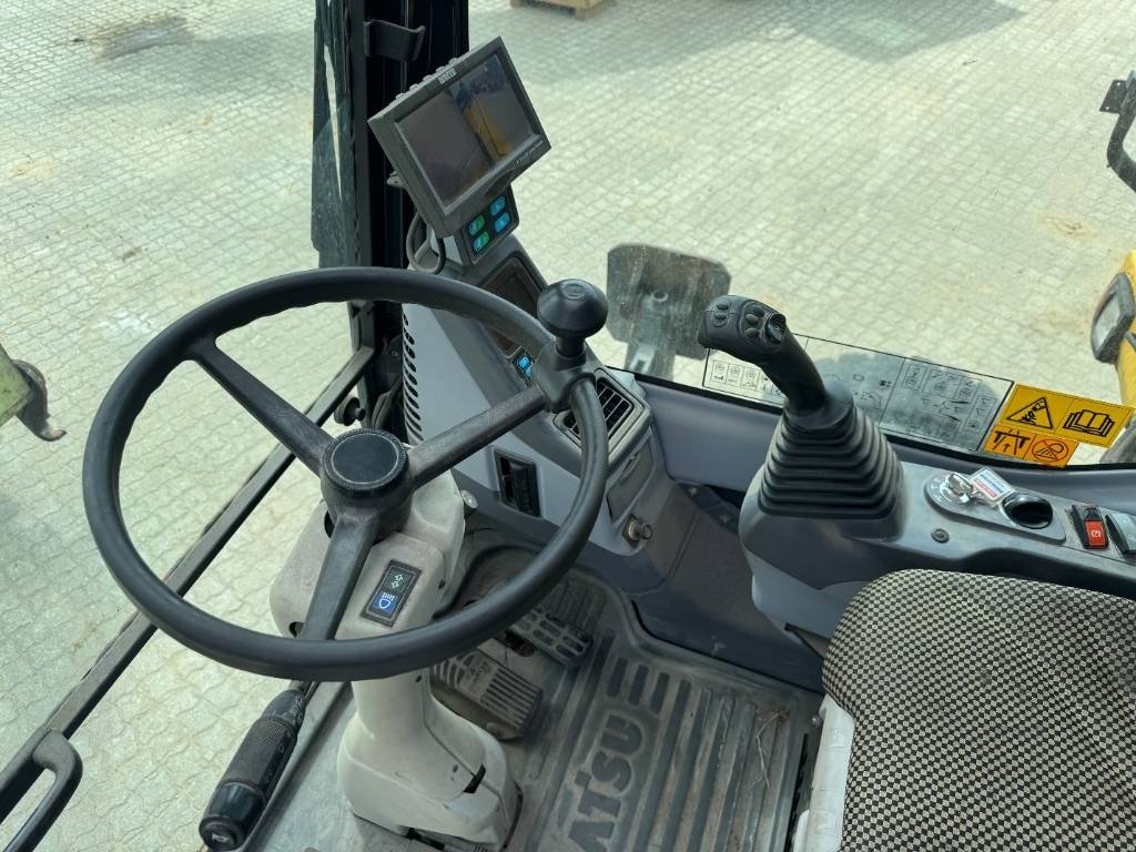 Bagger a típus Komatsu PW 200-7, Gebrauchtmaschine ekkor: Vojens (Kép 10)