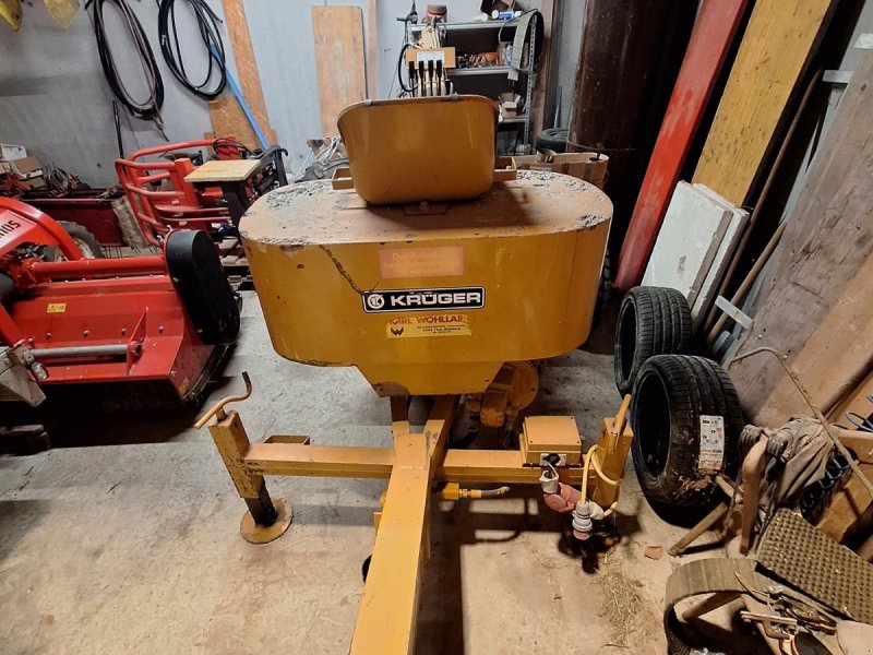Bagger tip Krüger L 212, Gebrauchtmaschine in Schwarzenberg (Poză 1)