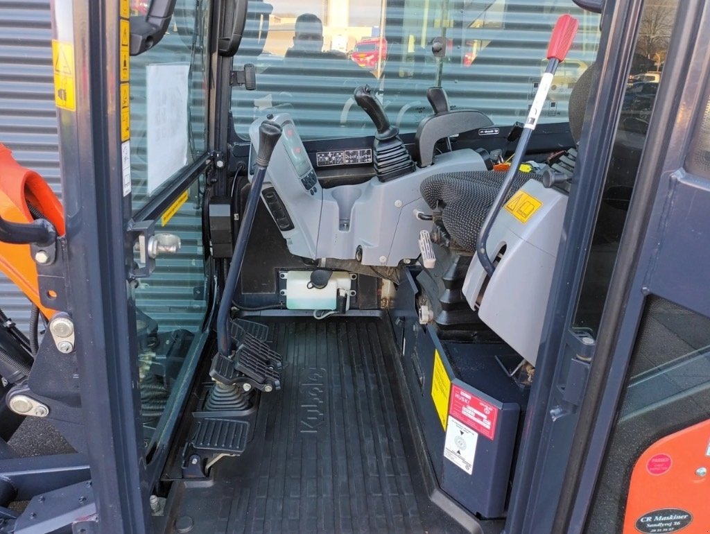 Bagger des Typs Kubota KX 027-4, Gebrauchtmaschine in Fårevejle (Bild 8)