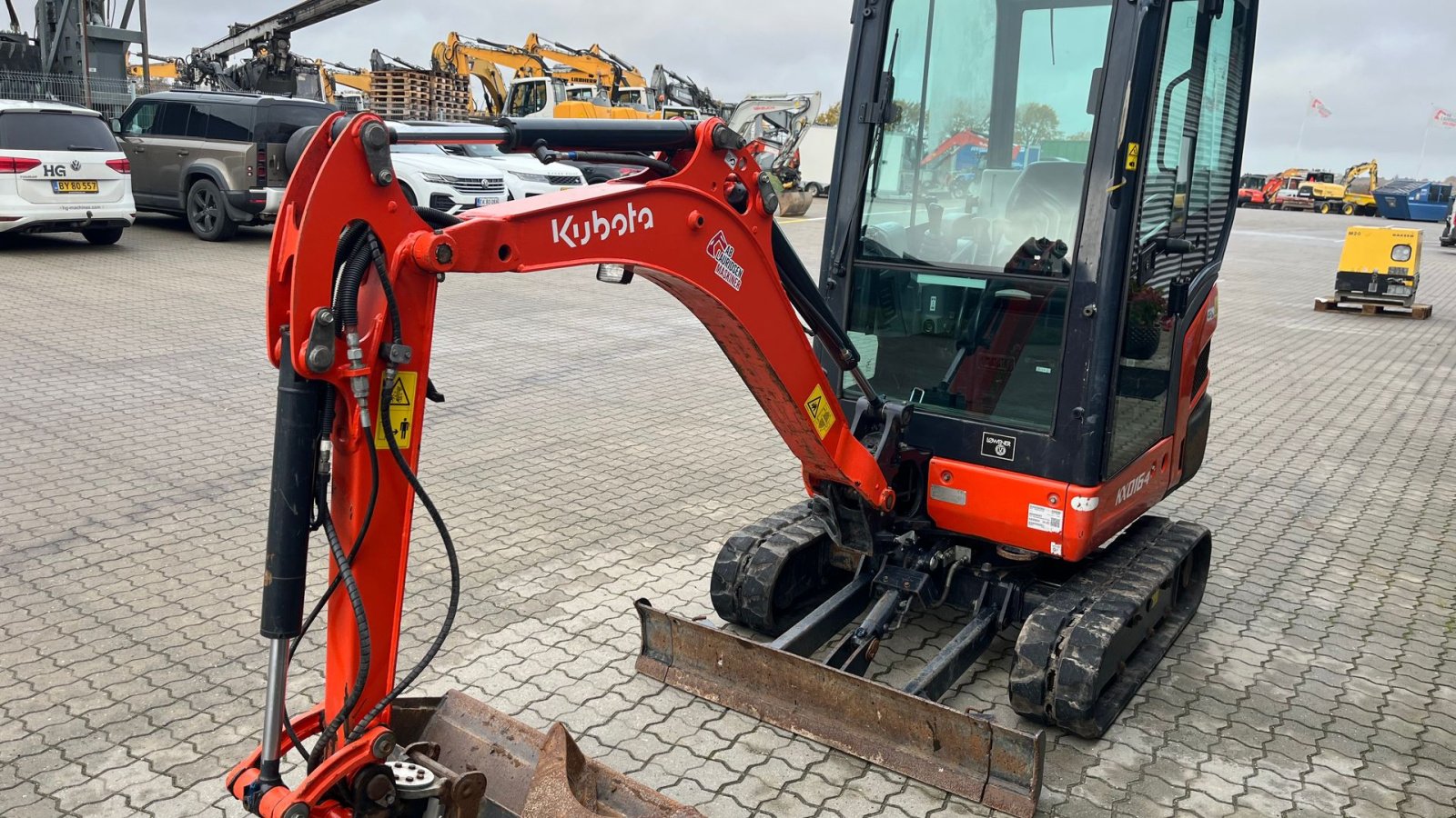 Bagger des Typs Kubota KX016-4 Monteret med Tiltman Kompakt +2 skovle, Gebrauchtmaschine in Rønnede (Bild 13)
