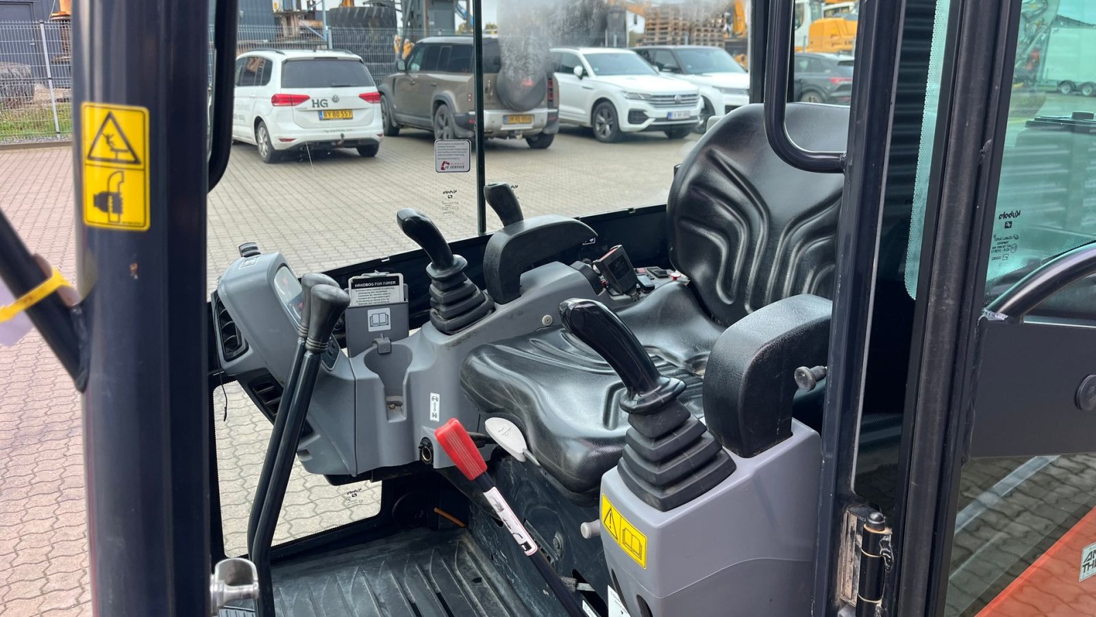 Bagger des Typs Kubota KX016-4 Monteret med Tiltman Kompakt +2 skovle, Gebrauchtmaschine in Rønnede (Bild 5)