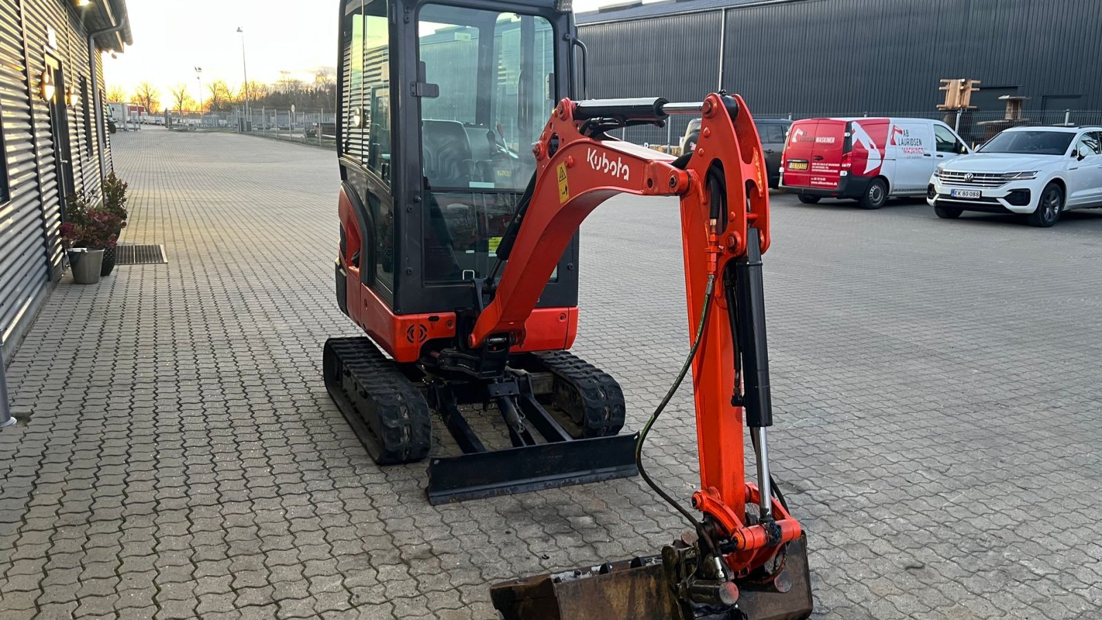 Bagger of the type Kubota KX016-4 Tiltman med hydraulisk skovlskifte, Gebrauchtmaschine in Rønnede (Picture 10)