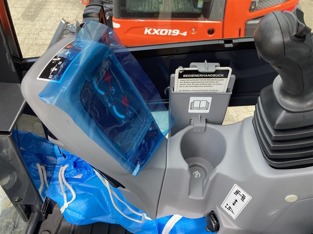 Bagger typu Kubota KX019-4 kan udstyres med hurtigskift / udstyr efter ønske, Gebrauchtmaschine v Roslev (Obrázek 13)