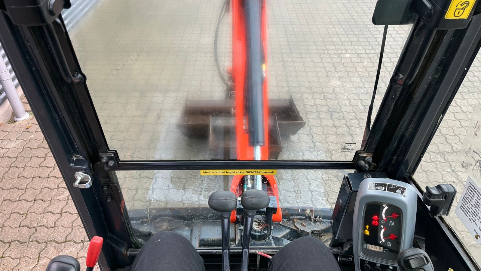 Bagger a típus Kubota KX019-4 Tiltman med hydraulisk skovlskifte, Gebrauchtmaschine ekkor: Rønnede (Kép 5)