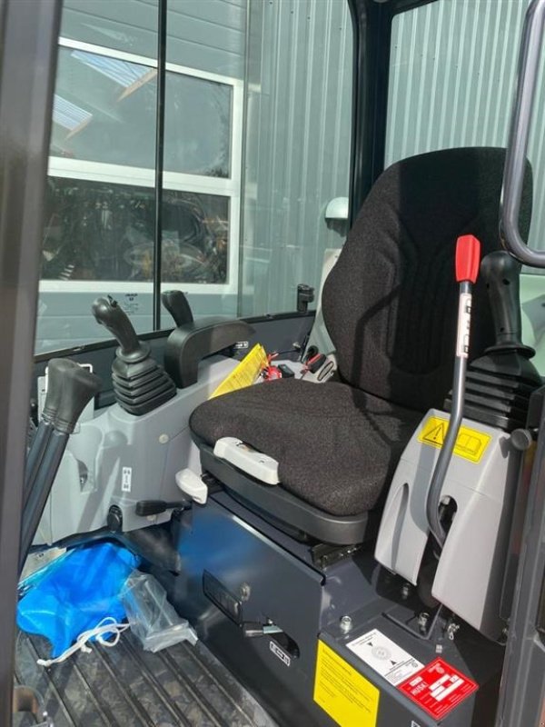 Bagger des Typs Kubota KX019-4, Gebrauchtmaschine in Føvling (Bild 6)