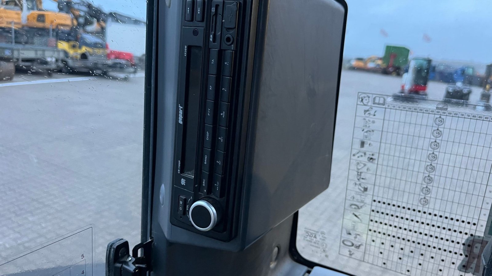 Bagger типа Kubota Kx042-4 Hydraulisk s40 + graveskovl, Gebrauchtmaschine в Rønnede (Фотография 12)