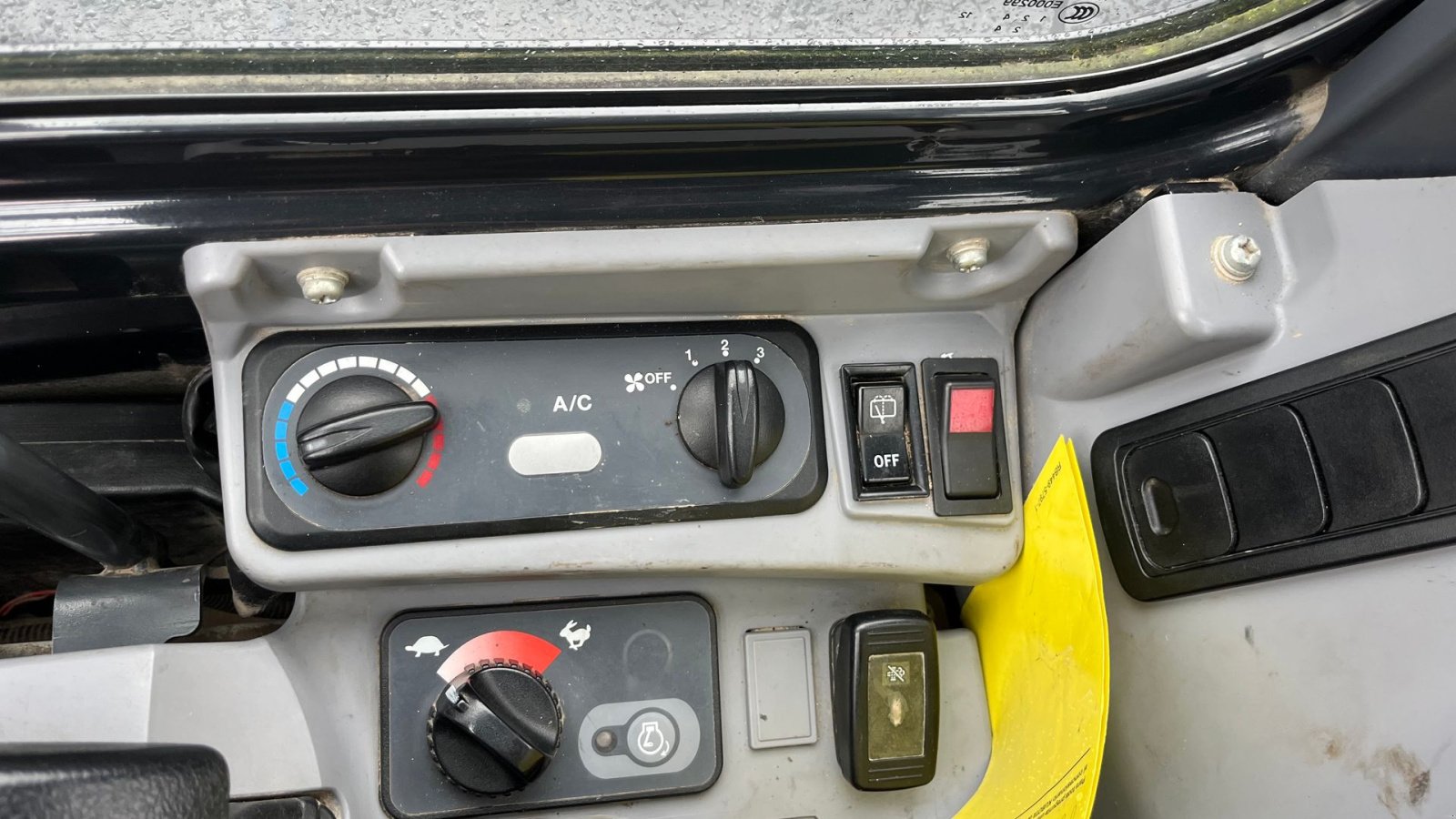 Bagger of the type Kubota Kx042-4 Hydraulisk skovlskifte, Gebrauchtmaschine in Rønnede (Picture 12)