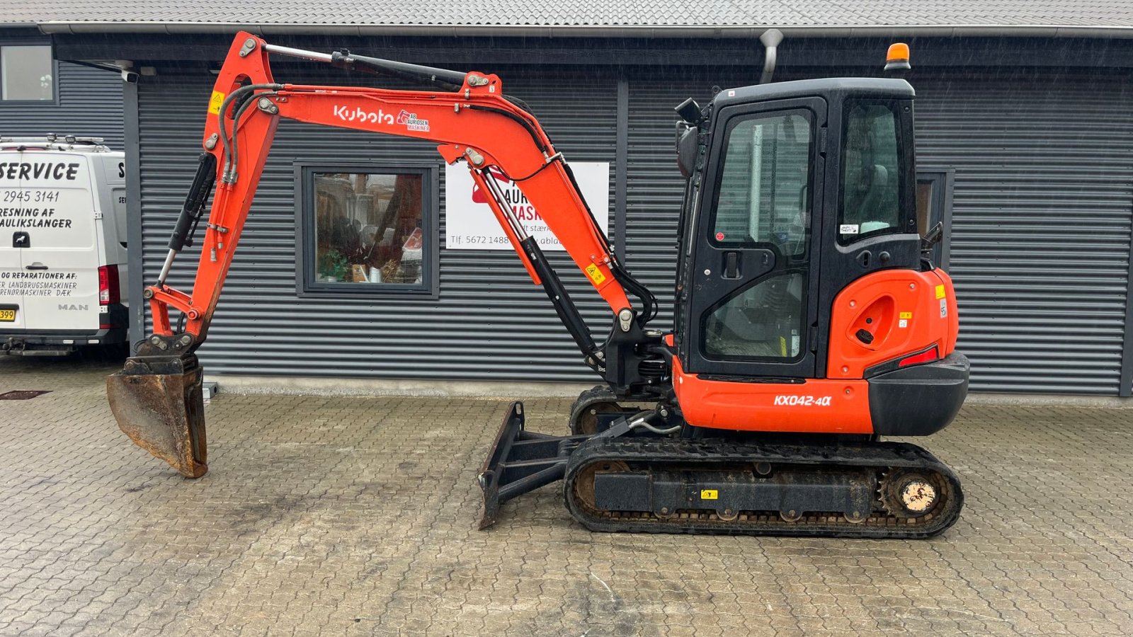 Bagger of the type Kubota Kx042-4 Hydraulisk skovlskifte, Gebrauchtmaschine in Rønnede (Picture 1)
