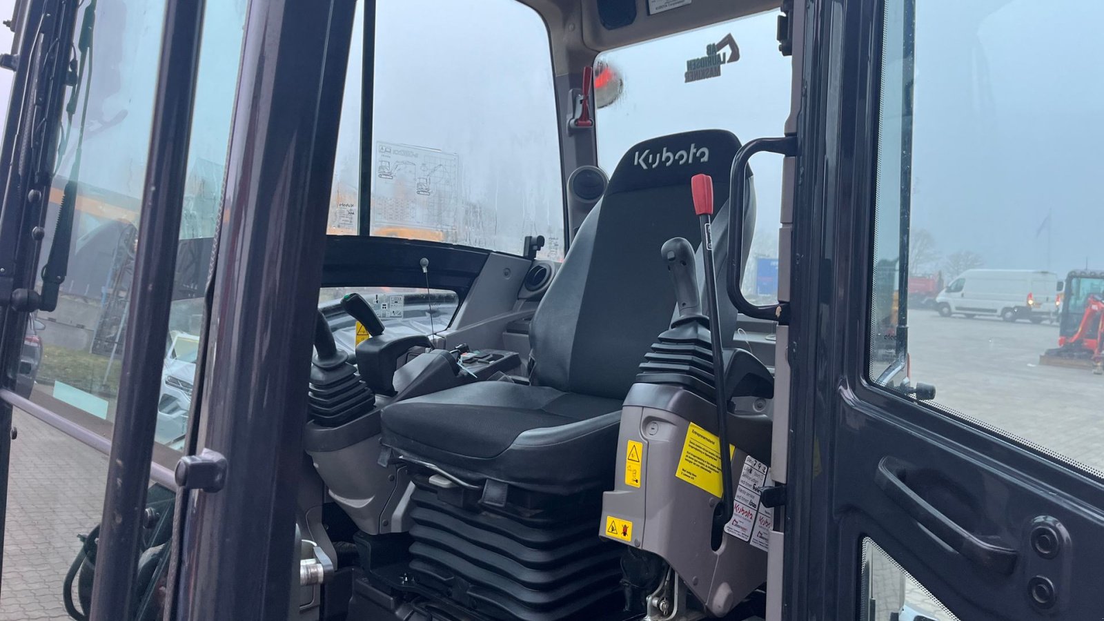 Bagger typu Kubota KX060-5 Centralsmørring og nyere Engcon rotortilt kun kørt 1332t, Gebrauchtmaschine v Rønnede (Obrázek 9)