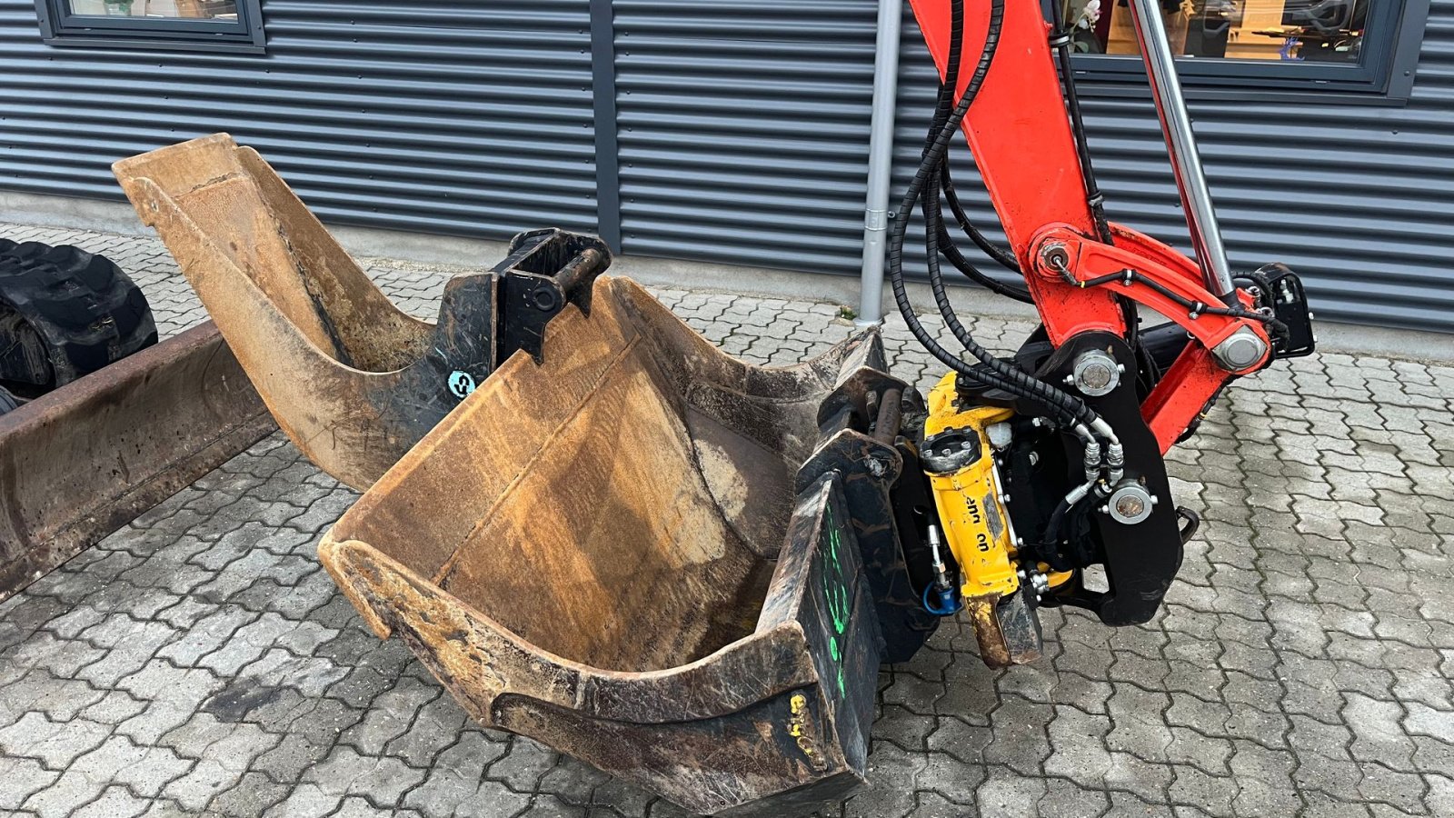 Bagger typu Kubota KX060-5 Centralsmørring og nyere Engcon rotortilt kun kørt 1332t, Gebrauchtmaschine v Rønnede (Obrázek 2)