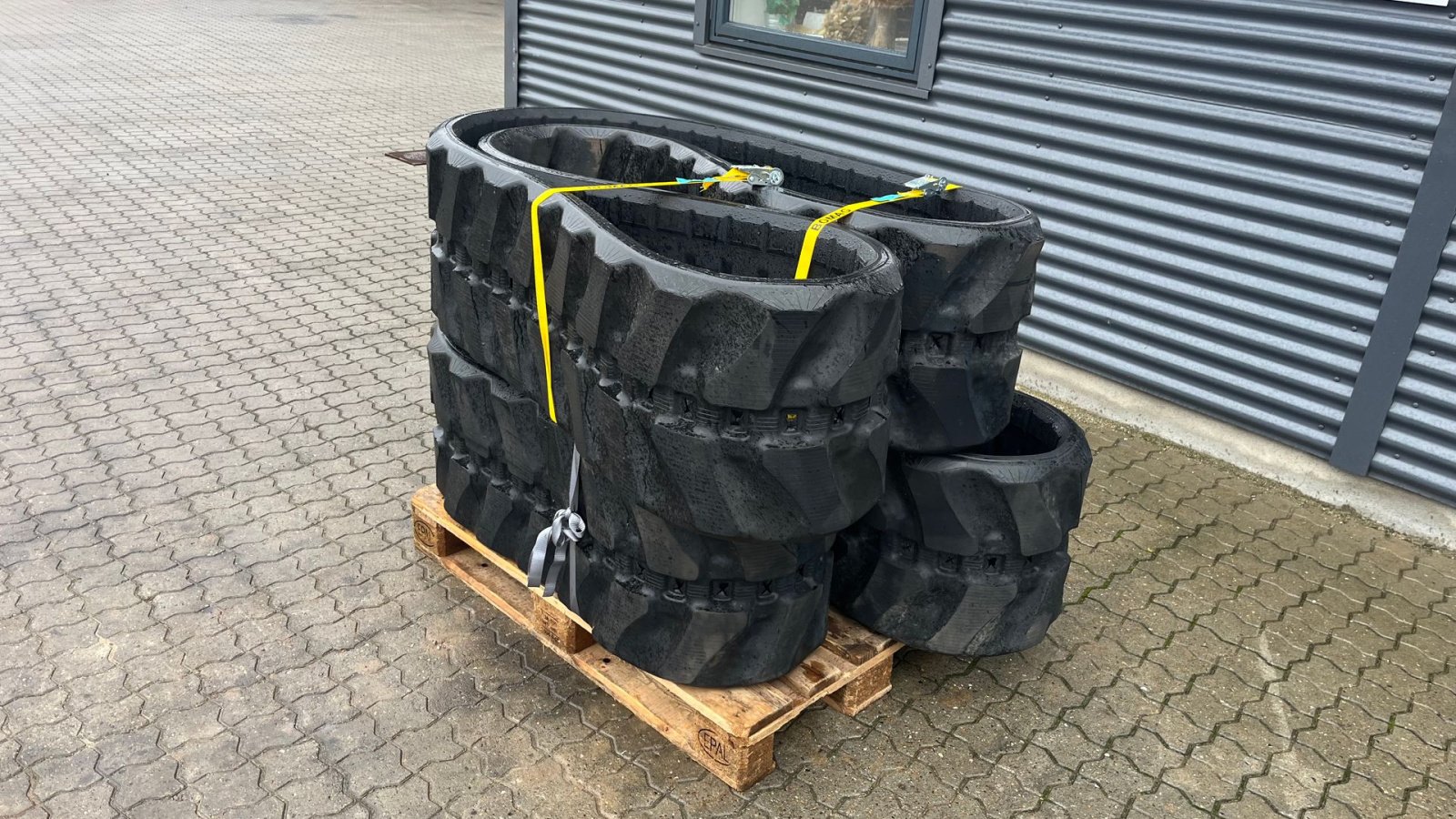 Bagger του τύπου Kubota kx080 450x76x81,5fs Nye bånd/bælter til Kubota kx80/85, Gebrauchtmaschine σε Rønnede (Φωτογραφία 2)