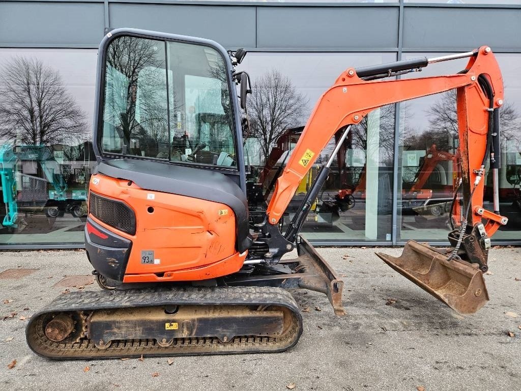Bagger типа Kubota U 27-4, Gebrauchtmaschine в Fårevejle (Фотография 2)