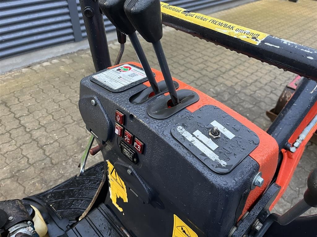 Bagger des Typs Kubota U10-3 1100kg maskine med 3 skovle., Gebrauchtmaschine in Rønnede (Bild 15)