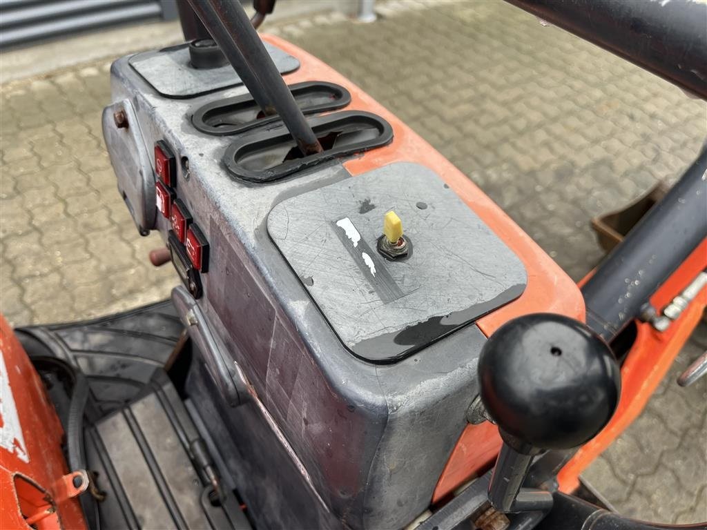 Bagger of the type Kubota U10-3 3skovle, Gebrauchtmaschine in Rønnede (Picture 16)
