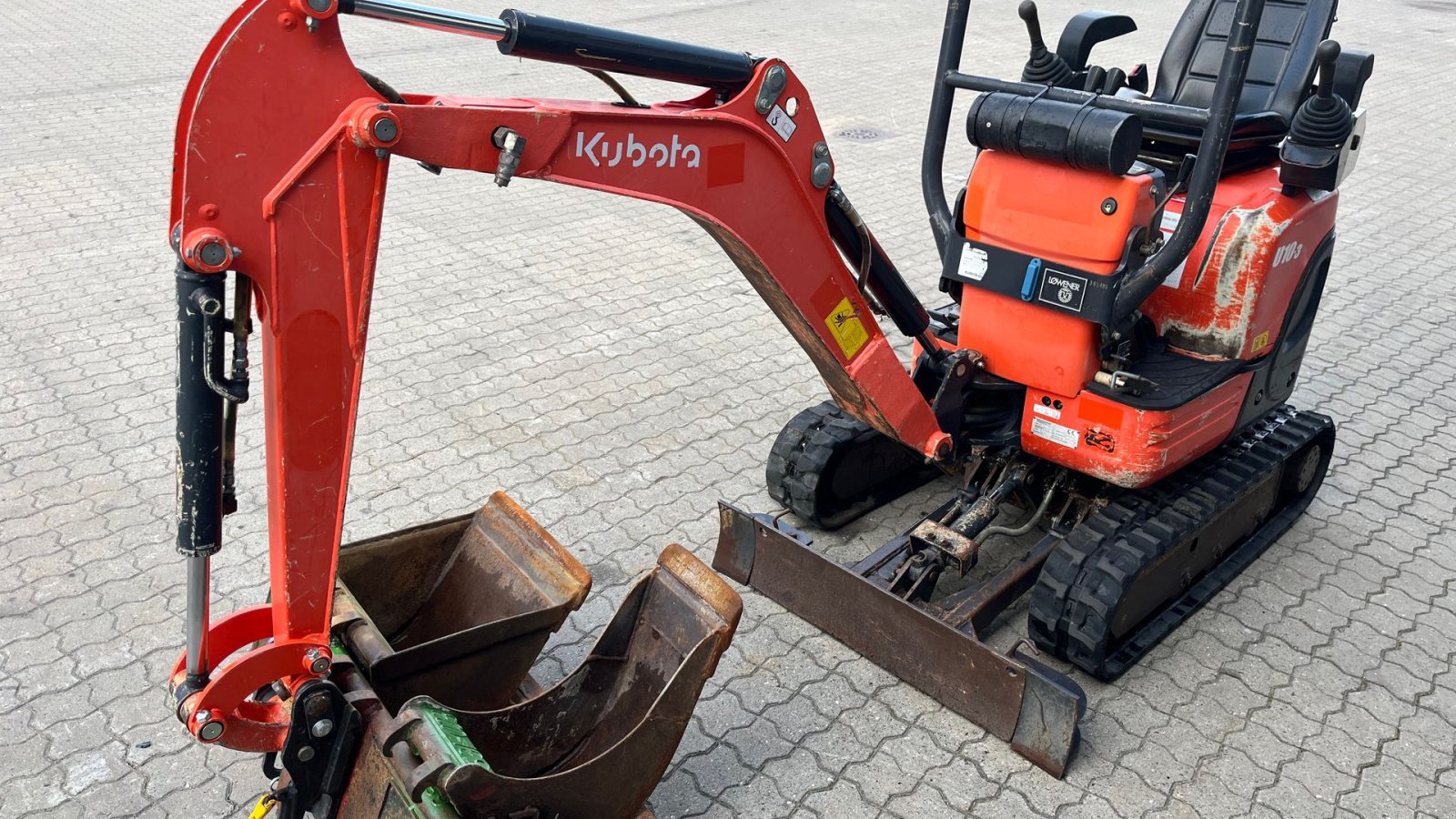 Bagger of the type Kubota U10-3 Hurtig skifte +3skovle, Gebrauchtmaschine in Rønnede (Picture 12)
