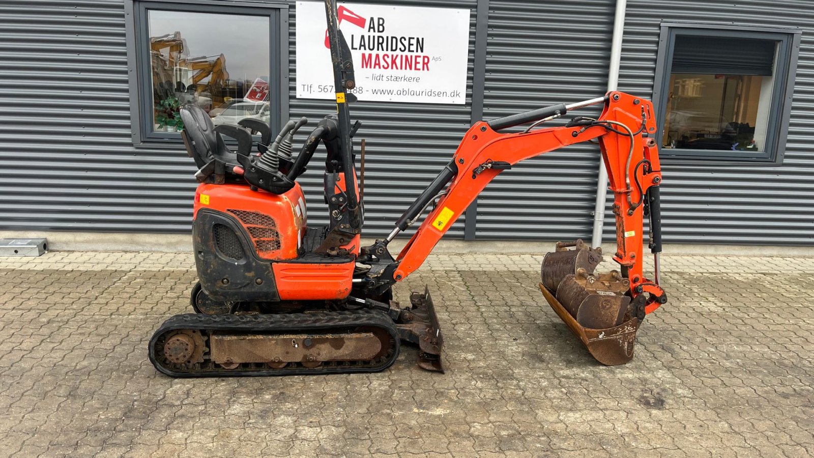 Bagger типа Kubota U10-3 Side Lever med udskudsarm, Gebrauchtmaschine в Rønnede (Фотография 1)