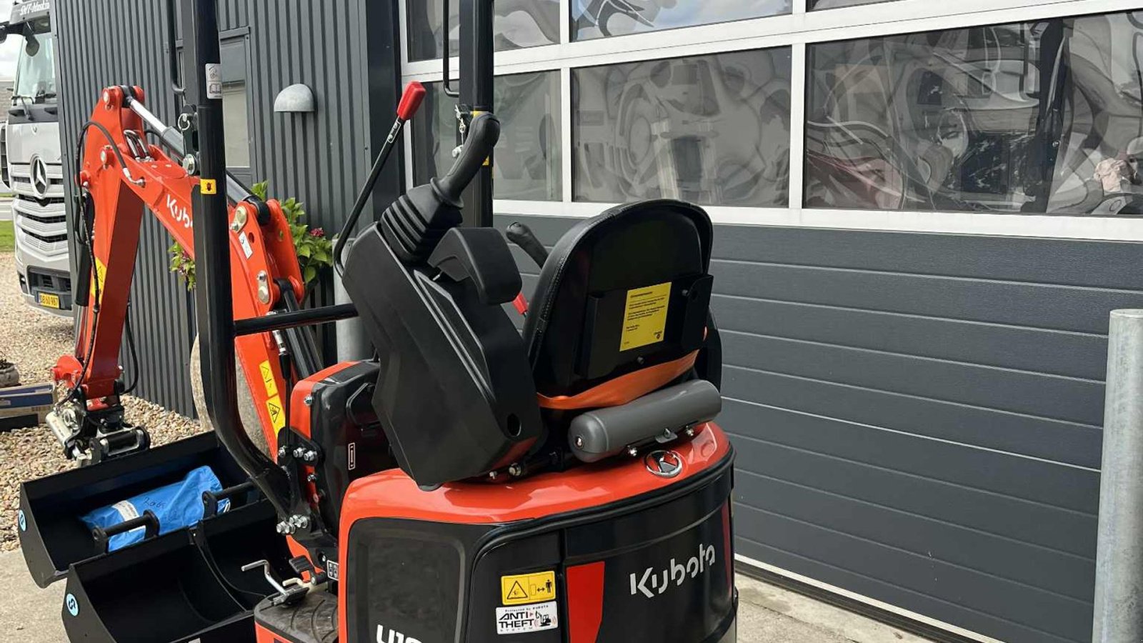 Bagger des Typs Kubota U10-5, Gebrauchtmaschine in Føvling (Bild 2)