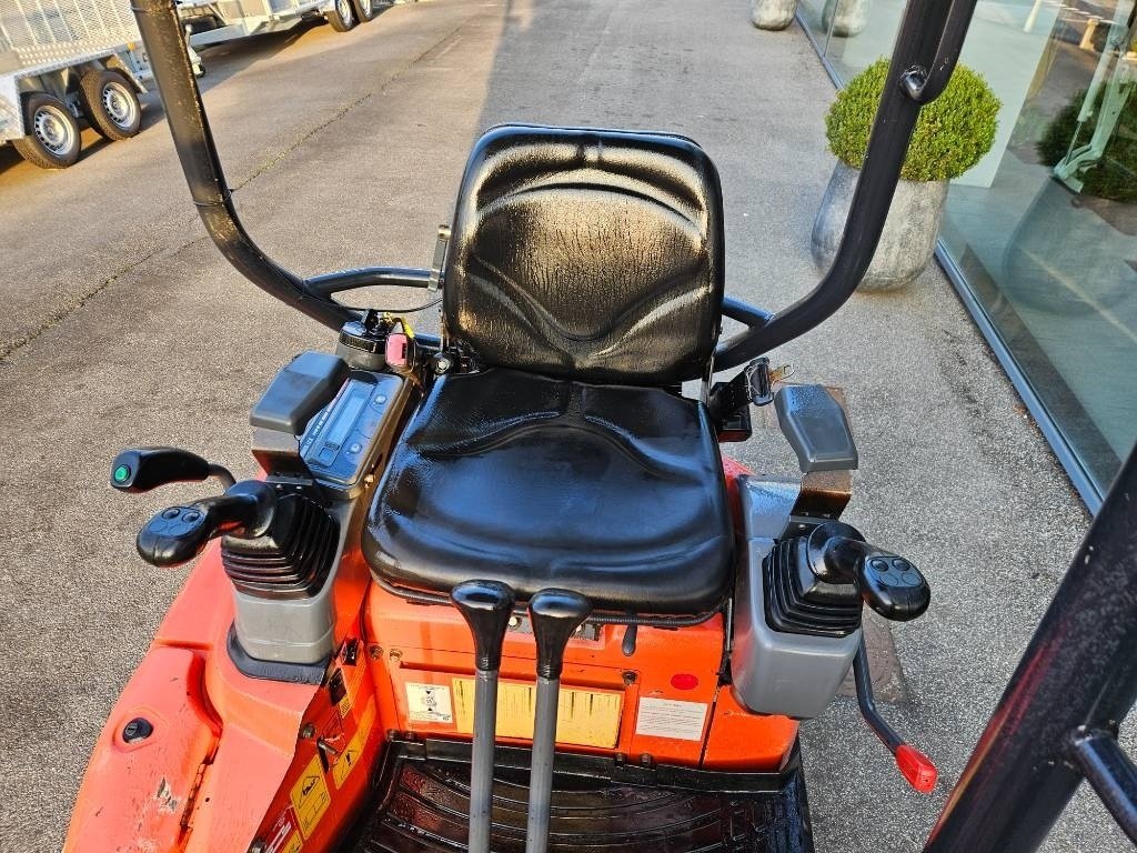 Bagger Türe ait Kubota u17-3a, Gebrauchtmaschine içinde Fårevejle (resim 7)