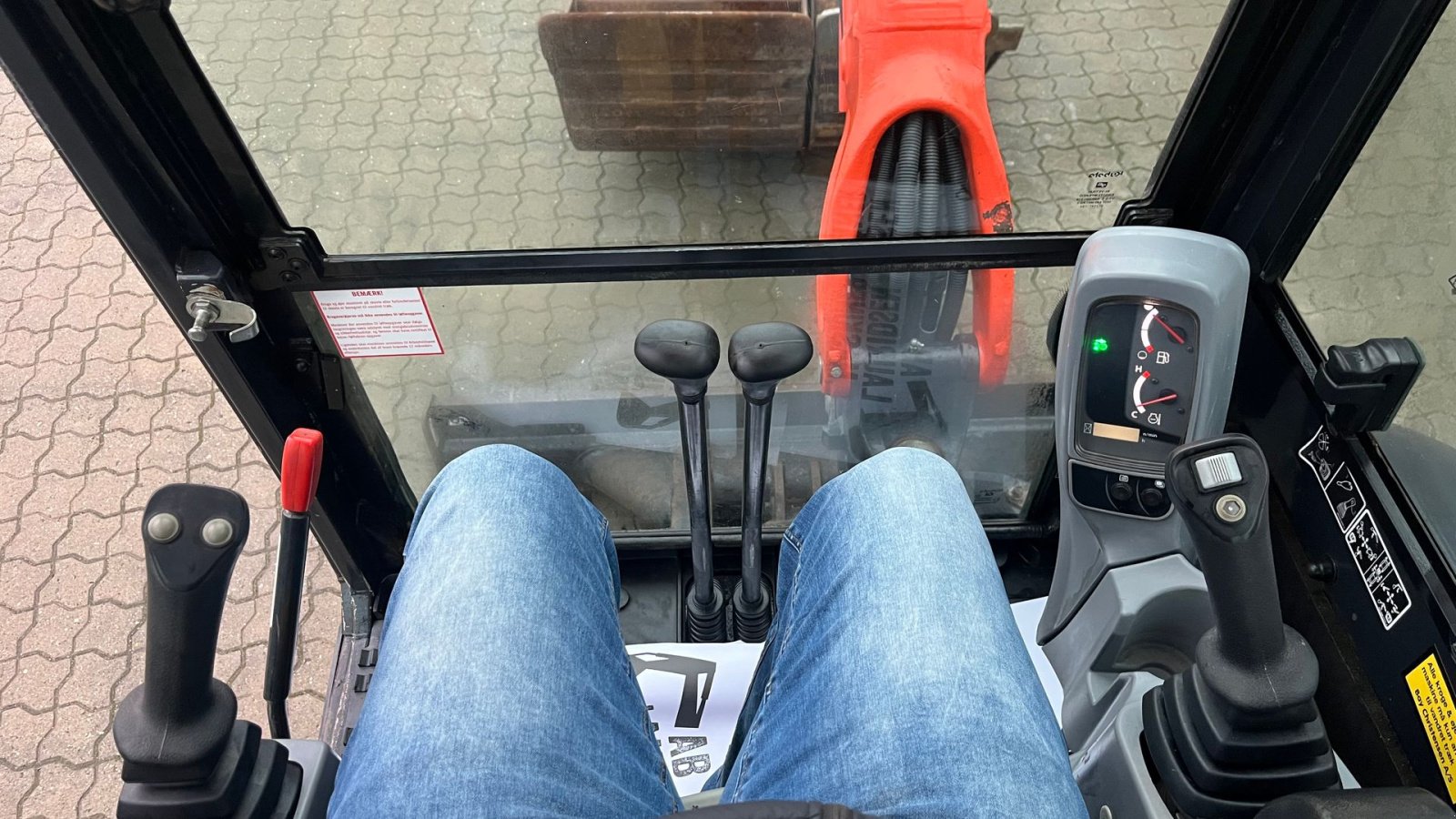 Bagger des Typs Kubota u27 Nyere tiltman og 3 skovle, Gebrauchtmaschine in Rønnede (Bild 15)